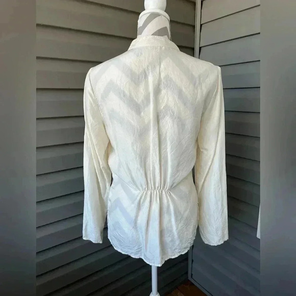 J.Jill Cream Long Sleeve V Neck 100% Silk Sz S - Picture 3 of 9